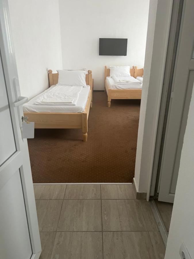 Pensiune Osanu Hermannstadt Exterior foto
